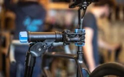 BBB ProfiMount Reparationsstand -Cykelshoppen Udsalgsbutik 1280 UcGVc74CN5E0