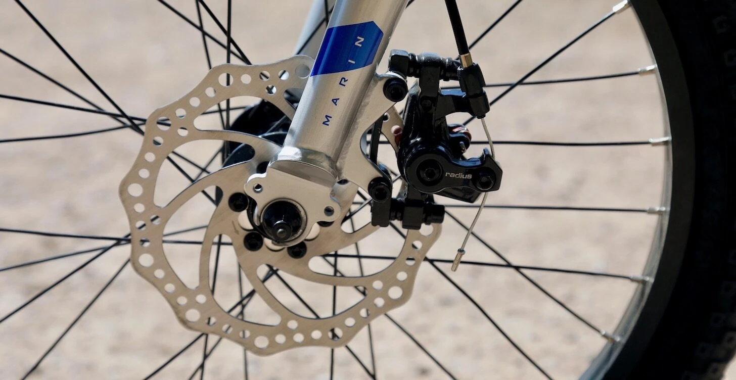 Marin Hidden Canyon 20" Silver - Børnecykel - 2023 5 Marin Hidden Canyon 20" Silver - Børnecykel - 2023 - Billede 3