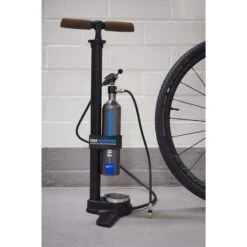 Schwalbe Tire Booster Tubeless Kompressorflaske 9 Schwalbe Tire Booster Tubeless Kompressorflaske -Cykelshoppen Udsalgsbutik schwelabe20Tubeless20Kompressorflaske202